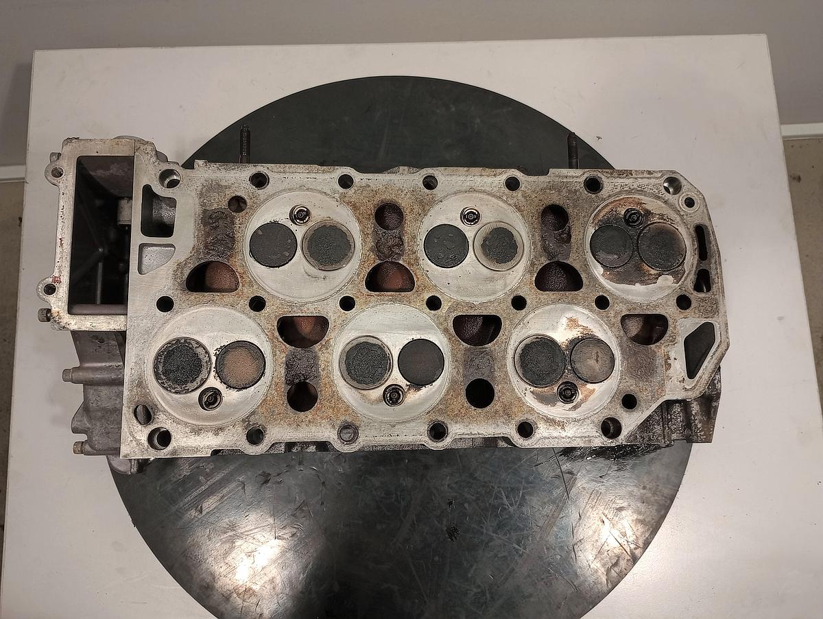 VW Passat 35i VR6 orig Zylinderkopf AAA 2792ccm 128kw 021103373B Bj 1994